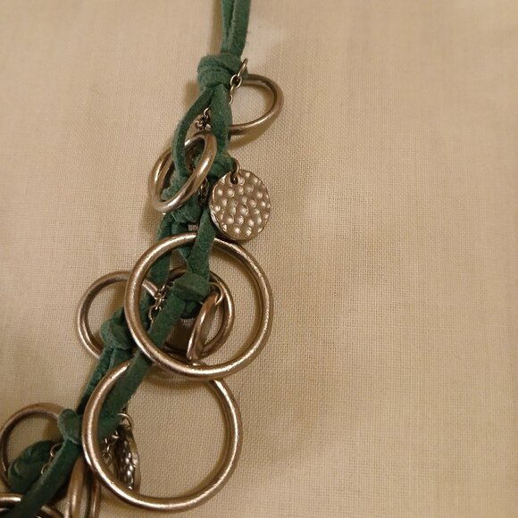 Necklace - silver & suede - (pre-loved) - Picture 5 of 7